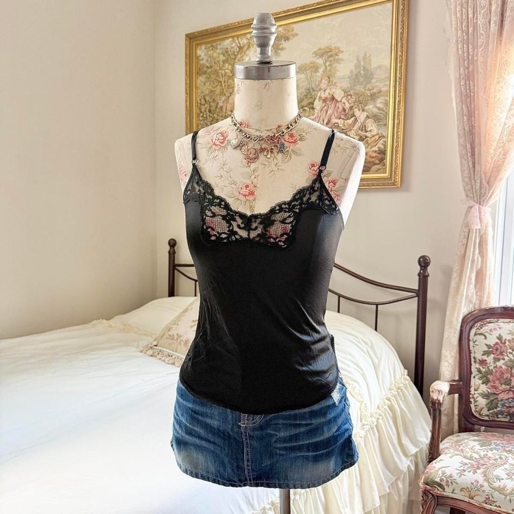 Black lace cami  90s Sears black lace‎ camisole size 32